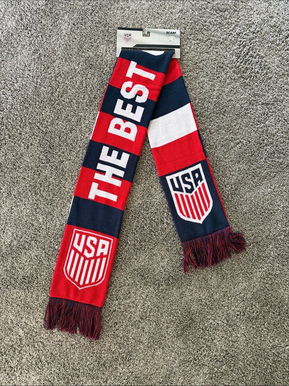 NEW! USA SOCCER “THE BEST OF U.S.” SCARF. UNISEX. ONE SIZE FITS ALL.
